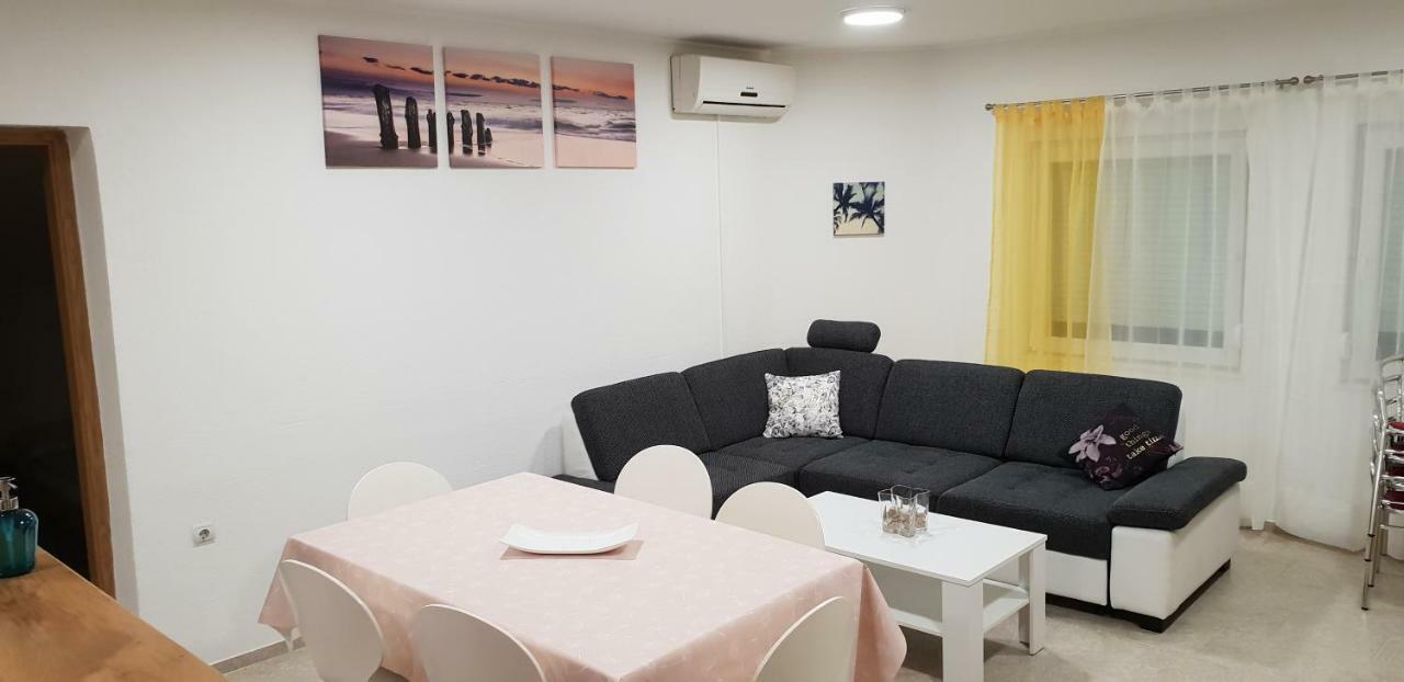Apartma Jelka Novigrad  Zewnętrze zdjęcie